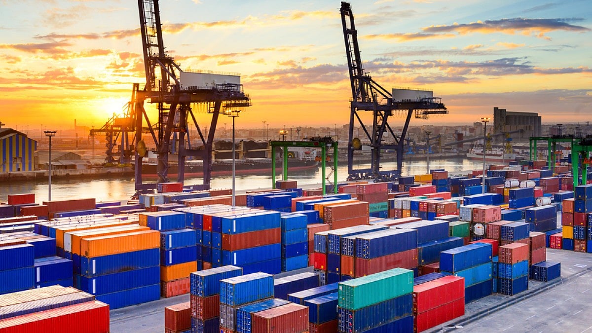 India and Uzbekistan should look at doubling bilateral trade in the next three years as huge opportunities - null