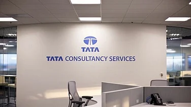 TCS Edges Out Accenture For Best Buy’s India GCC Operations In ₹2,000-Cr Deal