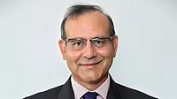 Meet Leo Puri, The Financial Veteran Taking Over As Asian Paints Chairman HUL