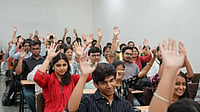 Parul University Marks World Peace Day With ‘Choose Your Response’ Initiative, Engaging 5,000 Students In Conscious Decision-Making Parul University Marks World Peace Day With ‘Choose Your Response’ Initiative, Engaging 5,000 Students In Conscious Decision-Making