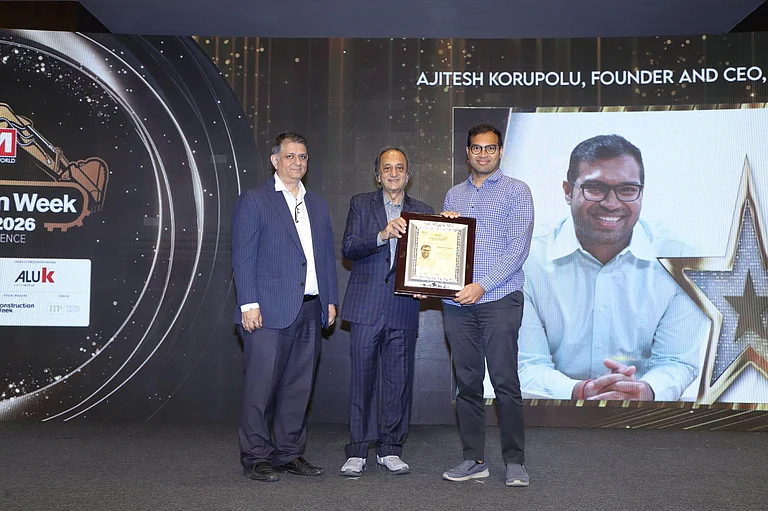 Ajitesh Korupolu, CEO, ASBL awarded with Growth Leader of the Year - null