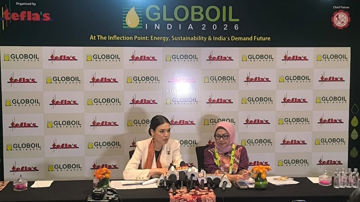 CPOPC Secretary-General, Izzana Salleh, on the Left with CPOPC Deputy Secretary-General, Dr. Musdhalifah Machmud, addressing the press during Globoil India 2026 in Mumbai - null