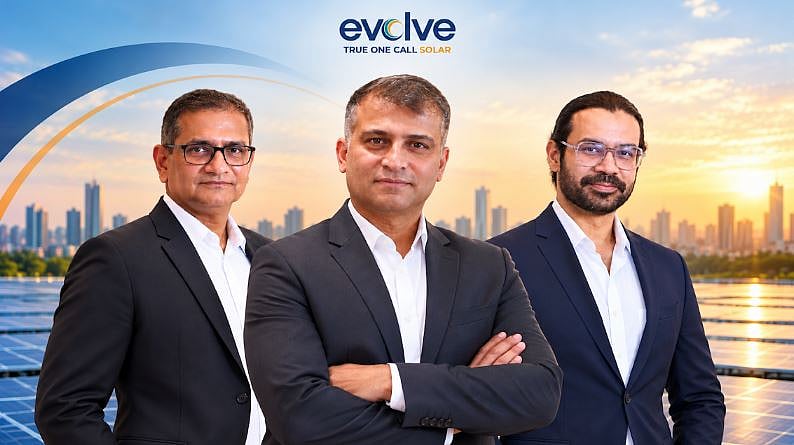 L – R: Rajesh V. Shah, Founder, Chairman and Managing Director, Mr Karan Singh, CEO, Asset Division, Evolve Energy Group, Mr Ravinder Pareek, Group Head of Finance - null