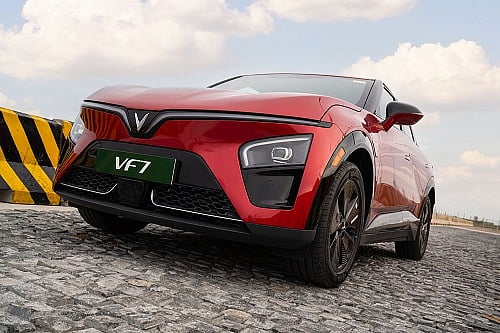 VinFast makes the switch to EV easier with lower running costs, free charging until March 31, 2029, and attractive ownership benefit - null
