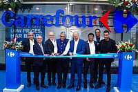 User : Mr. Nilesh Ved, Chairman of APPCORP Holding, owner of Apparel Group and Founder of KORA Properties, alongside Team Carrefour