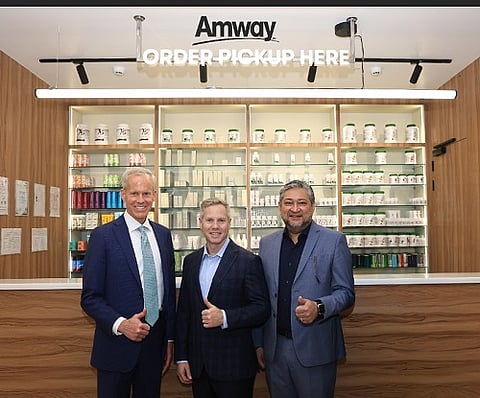 L-R - Michael Nelson, President & CEO, Amway, Luke Nieuwenhuis, CSO & Regional President, SEA/India, Amway and Rajneesh Chopra, Managing Director, Amway India