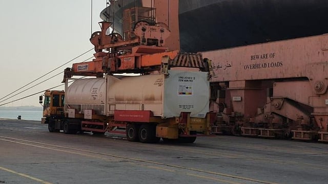 Govt Relaxes Deadline For Re-Export Of Oxygen Containers