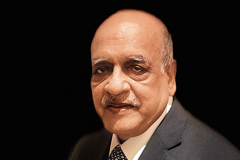 Outlook Description : Outlook Image