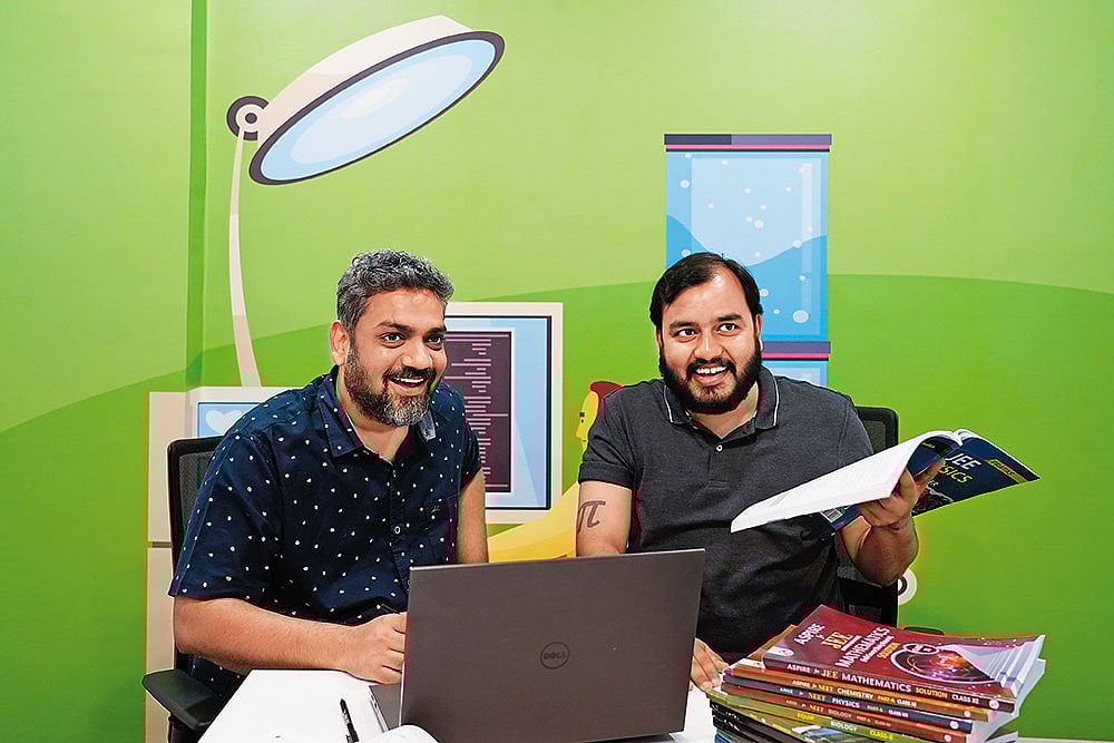 Outlook Description : Outlook Image