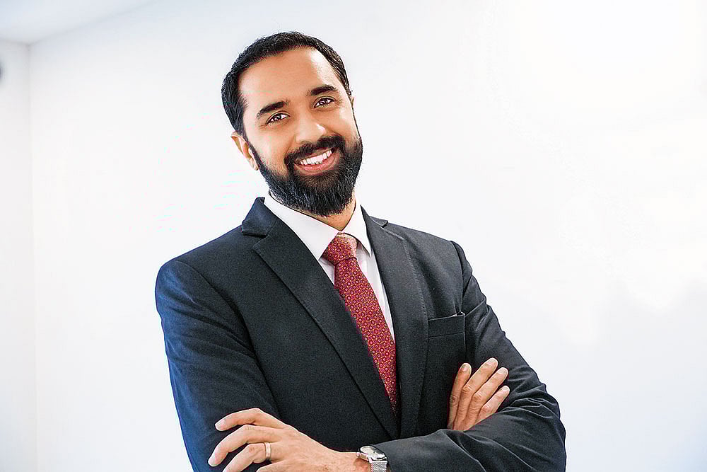 Outlook Description : Outlook Image