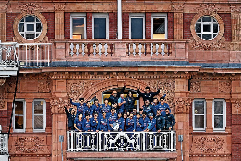 Outlook Image - Outlook Description