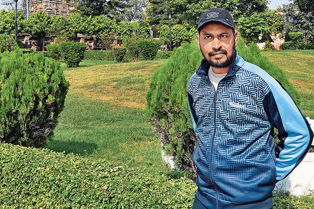 Outlook Description : Outlook Image