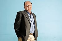 Outlook Description : Outlook Image