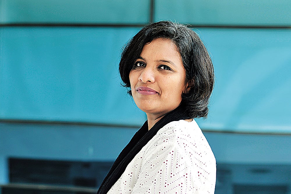 Outlook Description : Outlook Image