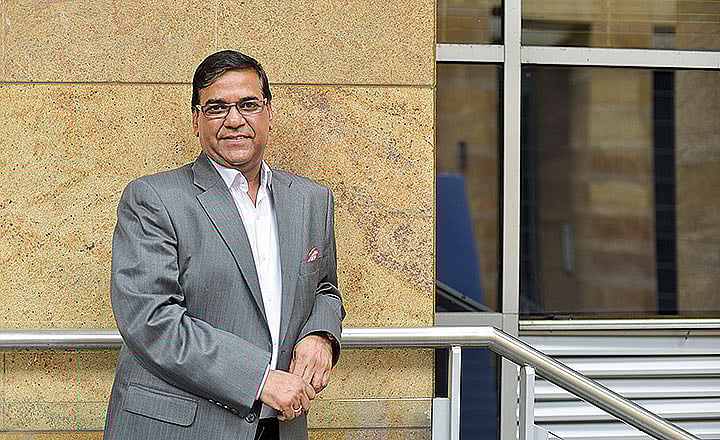 Outlook Description : Outlook Image