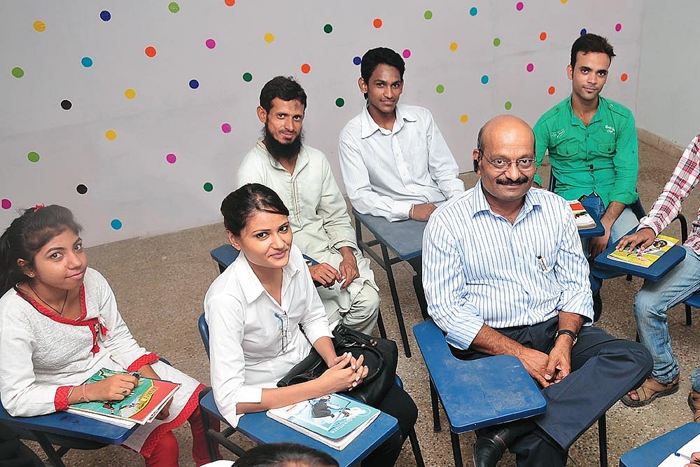 Outlook Description : Outlook Image