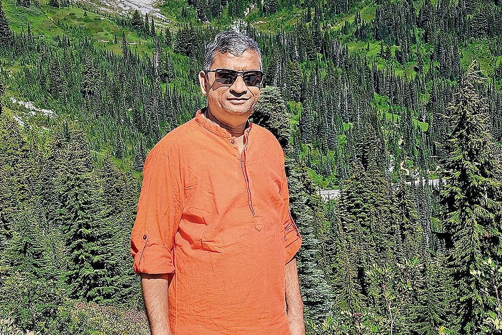 Outlook Description : Outlook Image