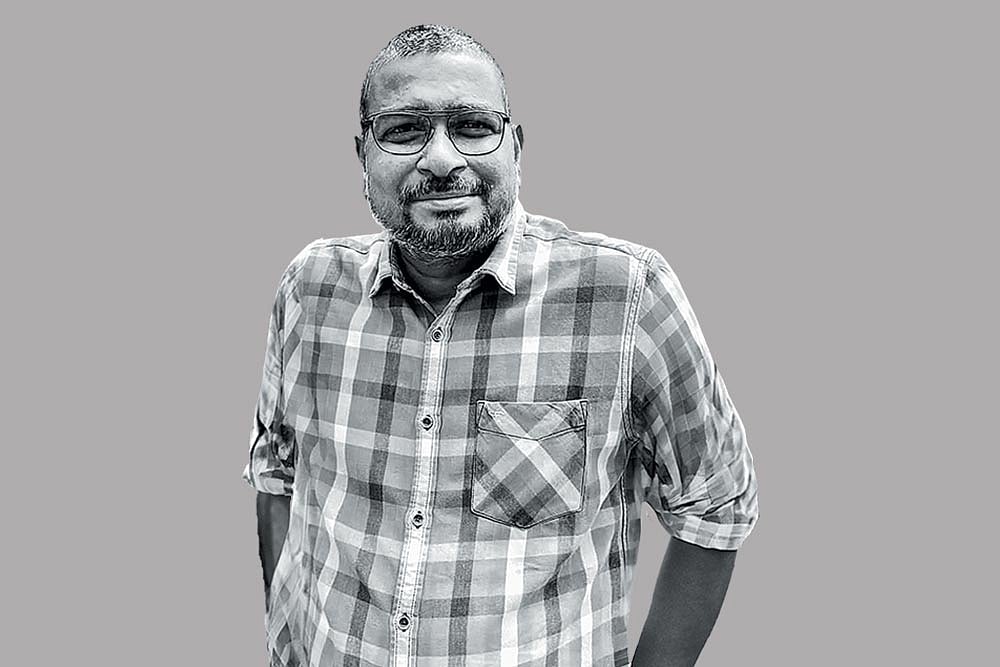 Outlook Description : Outlook Image