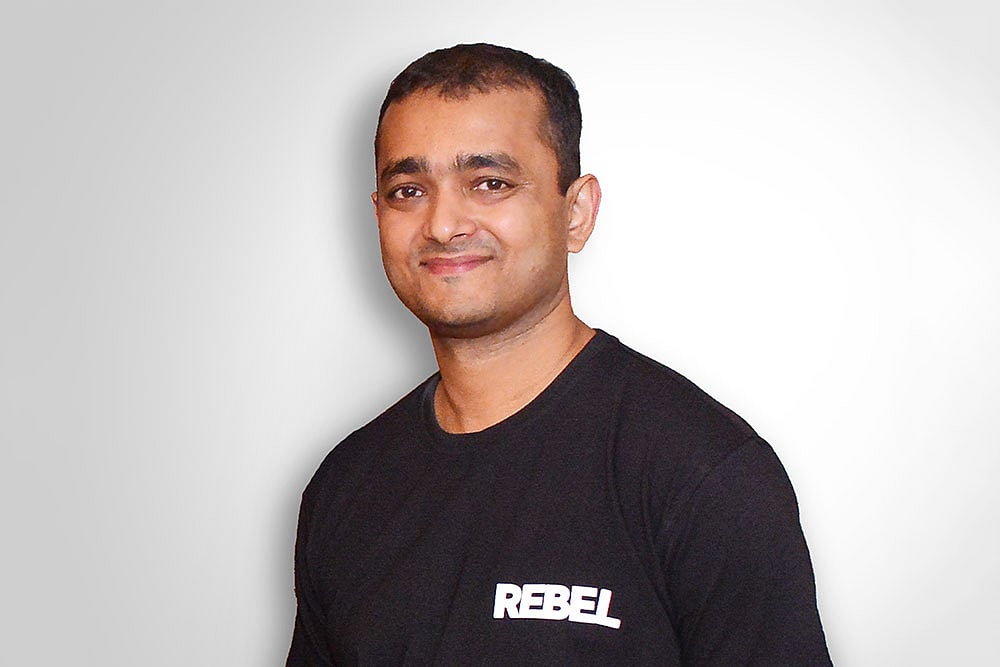 Outlook Description : Outlook Image