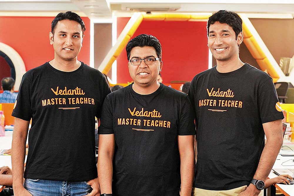 Outlook Description : Outlook Image