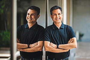 Outlook Description : Outlook Image