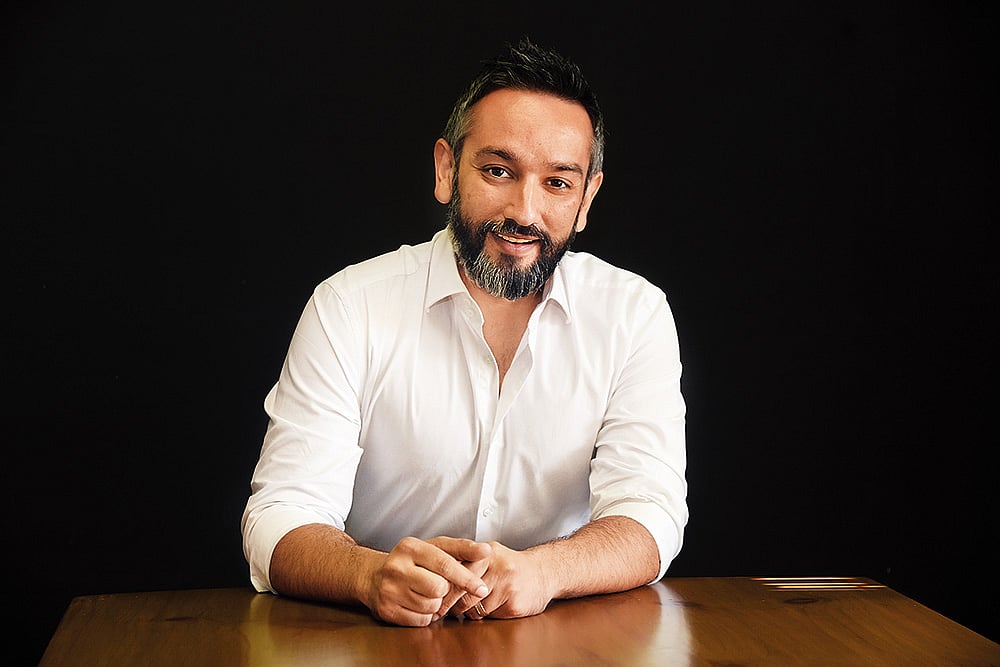 Outlook Description : Outlook Image