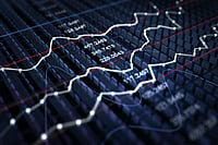 Benchmark Bond Yield Rises to 14-Month High Amid Crude Price Worries