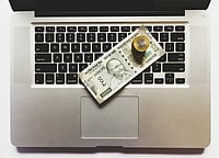 Rising Yields Amid Middle East Crisis Trigger ₹17,689 Cr FPI Outflow From FAR G-Sec Rising Yields Amid Middle East Crisis Trigger ₹17,689 Cr FPI Outflow From FAR G-Sec