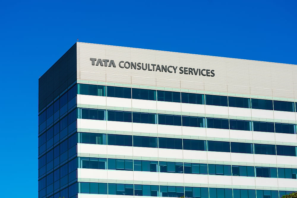 TCS Shares Jump Nearly 6% Post December Quarter Earnings; Market Valuation Soars Rs 82,818 Crore