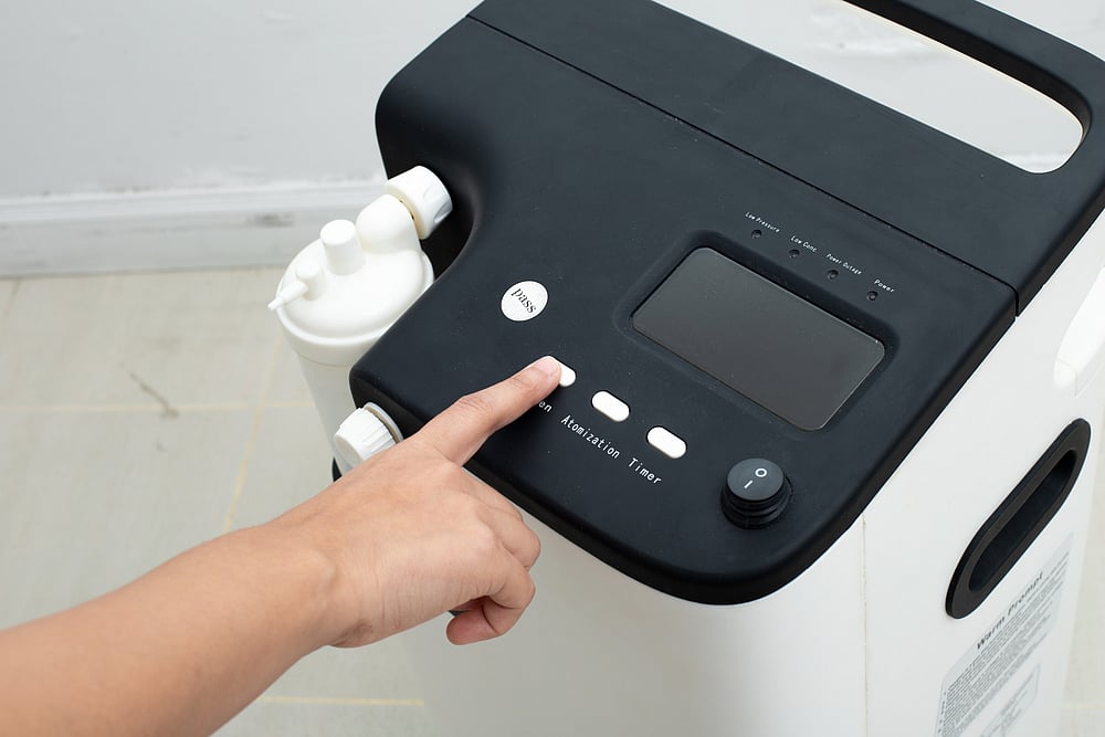 SpiceXpress Airlifts 700 Oxygen Concentrators From Guangzhou to New Delhi