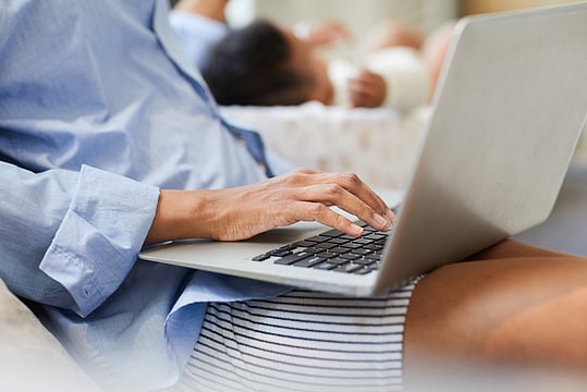 Microsoft Work Hours Post Sparks Debate Over Hustle Culture, Corporate Leaders Remain Divided 