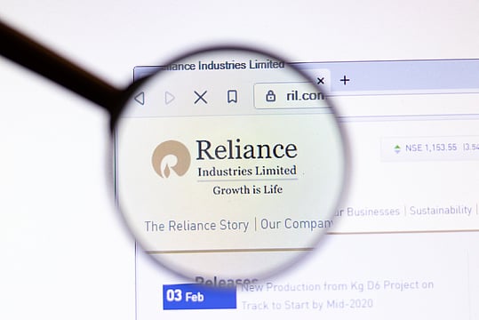 Reliance Industries Shares Jump Nearly 5% after Q3 Earnings