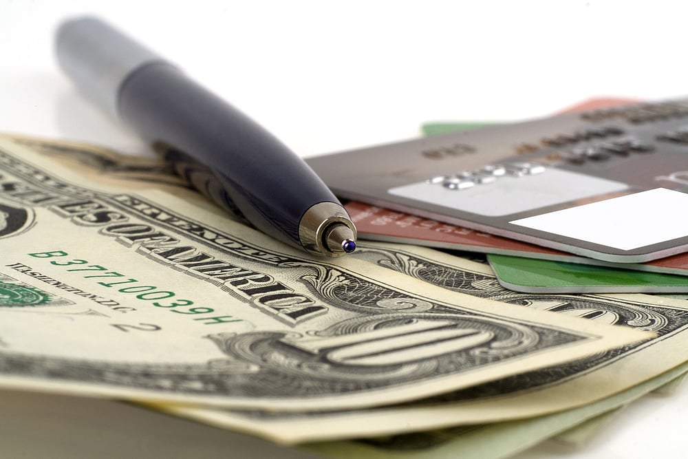 Foreclosing Your Personal Loans: The Positives and the Negatives