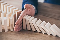 How To Achieve Goals Of Customer Risk Management ?