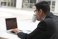 Things To Keep in Mind To Work In India Things To Keep in Mind To Work In India