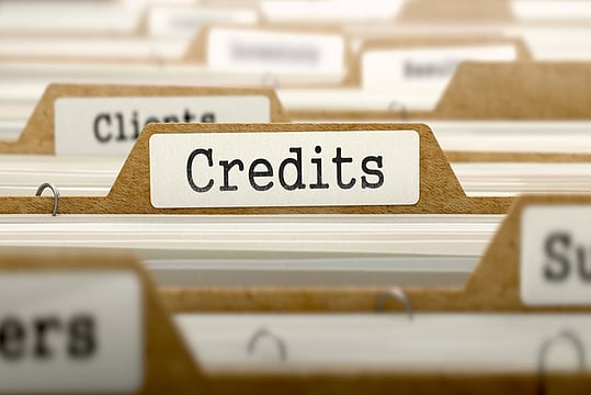 Bank Deposits Cross Rs 218 Trillion, Credit Slows to Rs 173 Trillion in Mid-November