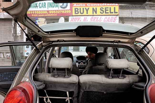 Things to check when buying a used car