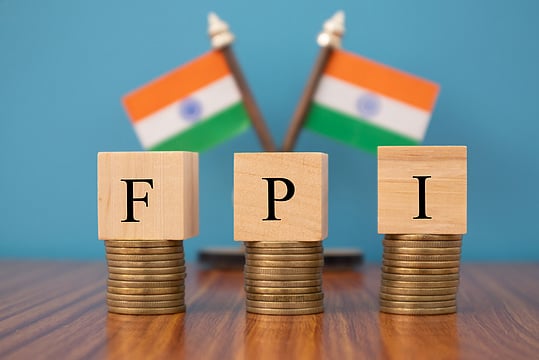 FPIs' Investment Value Rises 13 Pc To Usd 738 Bn In Dec Quarter