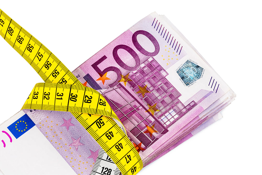 Fiscal Deficit May Fall To 6.2% In FY22: Report