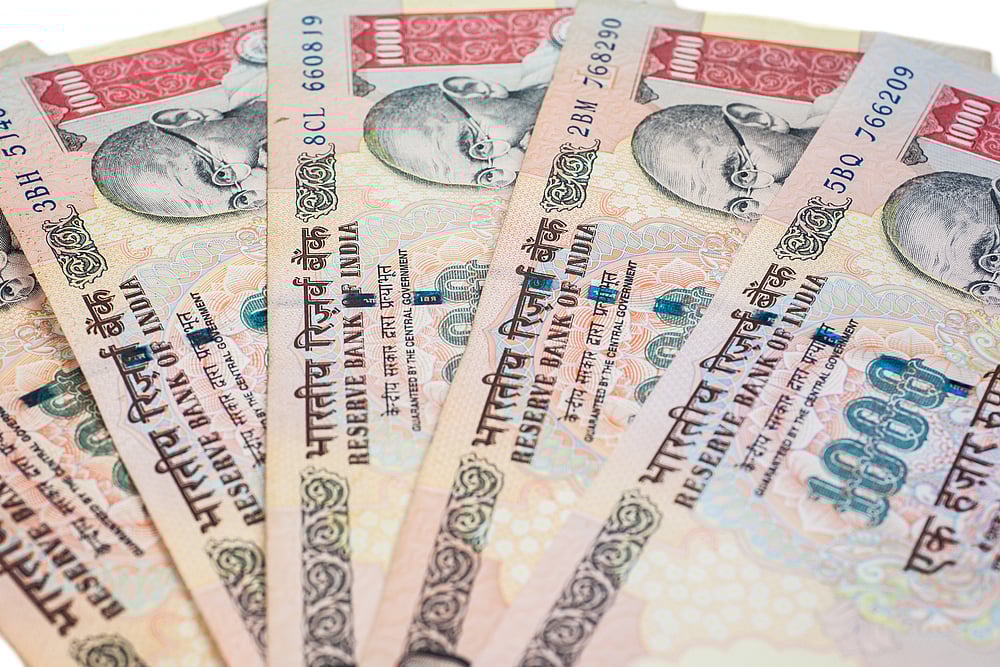 FPIs Pull Out Rs 900 Cr As Border Tensions Hit Market Sentiment