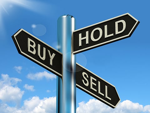 Sensex Rises 160 Points in Early Trade, Nifty Tests 15,700