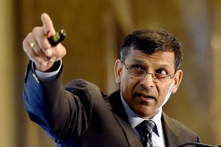 Former RBI Governor Raghuram Rajan. - null