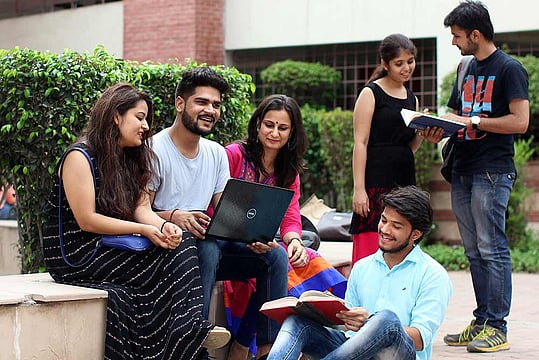 Hiring Sentiment For Services Sector Stands Strong For Q4: Report