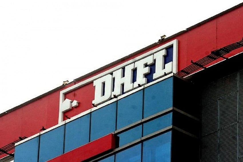 Bhosale Allegedly Received kickbacks To Facilitate Loans From DHFL: CBI