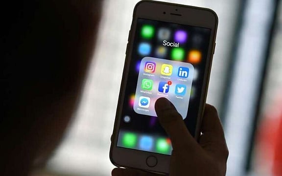 Government Mulling New Rules To Increase Security Of Mobile Phones, Apps