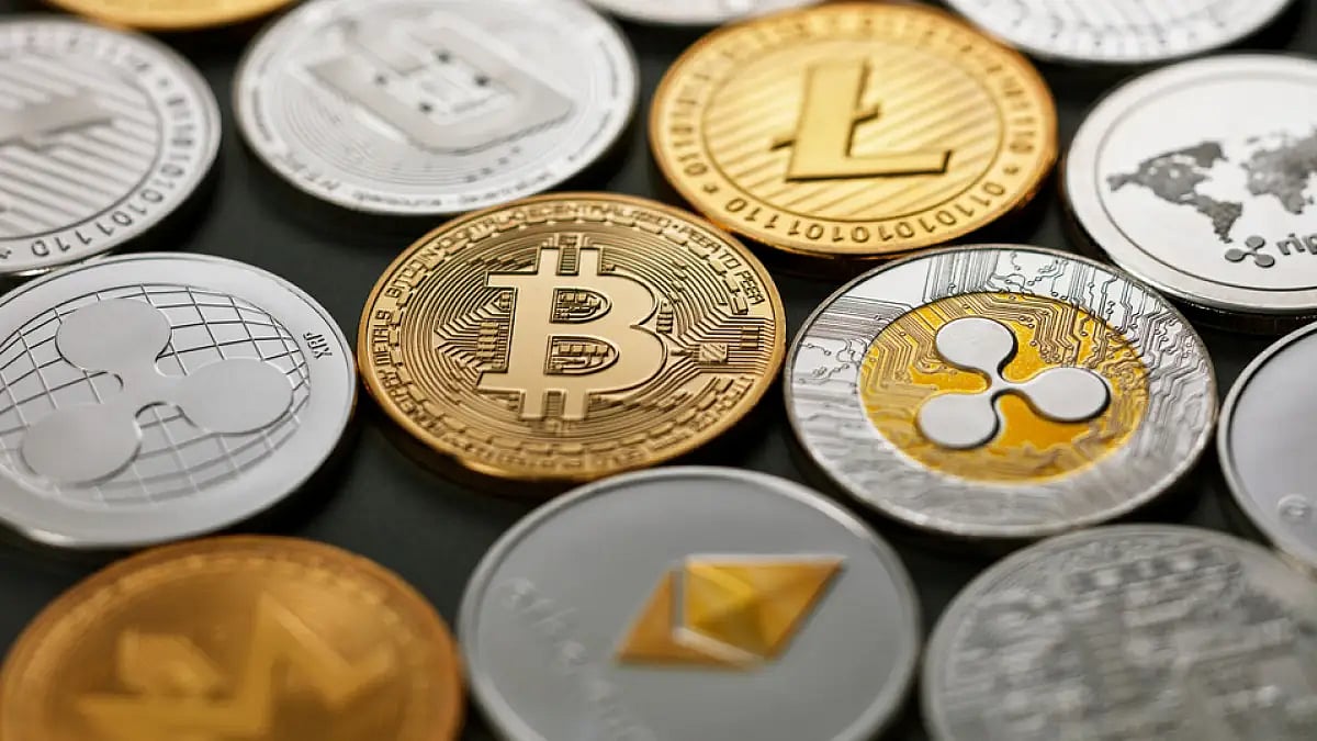 Crypto Prices Today: Crypto Market Crashes As Bitcoin Falls By 1%, Ethereum Down By 2%