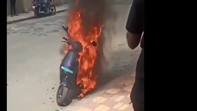 EV Fire Incidents Will Be Probed; Industry Bound To Grow Beyond Our Imagination: Transport Secretary