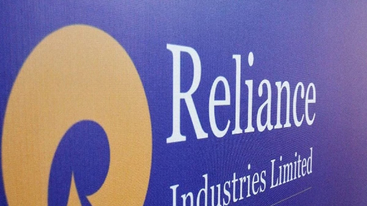 The market valuation of Reliance Industries zoomed Rs 48,238.78 crore to Rs 16,37,408.27 crore