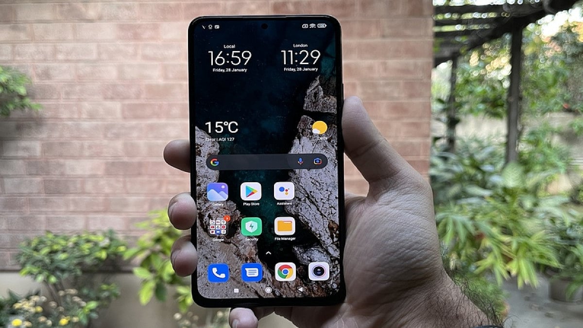 The Xiaomi 11i series comes in two variants. 