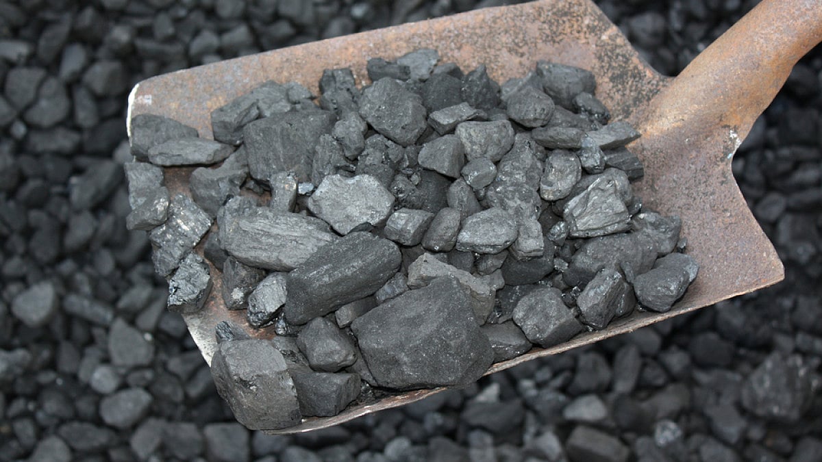 Indias Coal Import May Decline 11% To 186 Million Tonnes In FY23